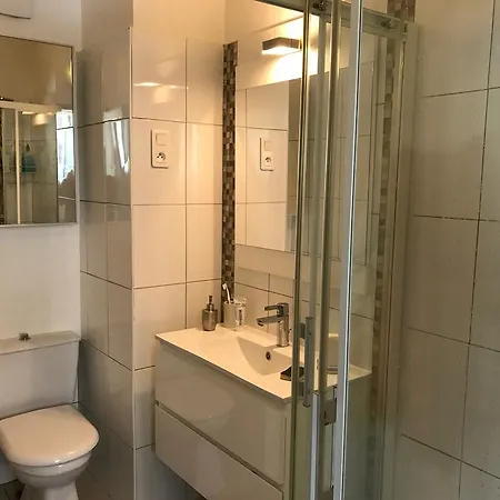 2 Pas De La Mer Apartamento